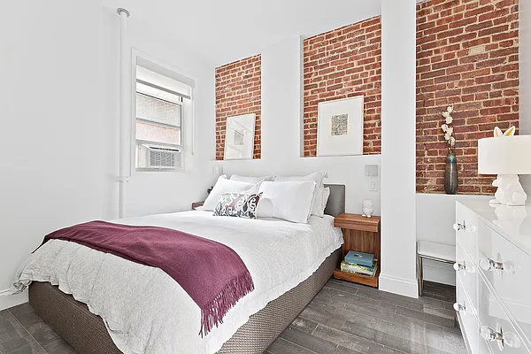 Sold by Compass | media 15