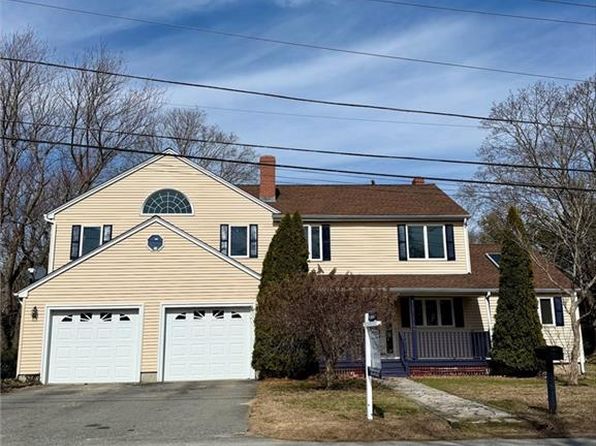 22 Mayfield Rd