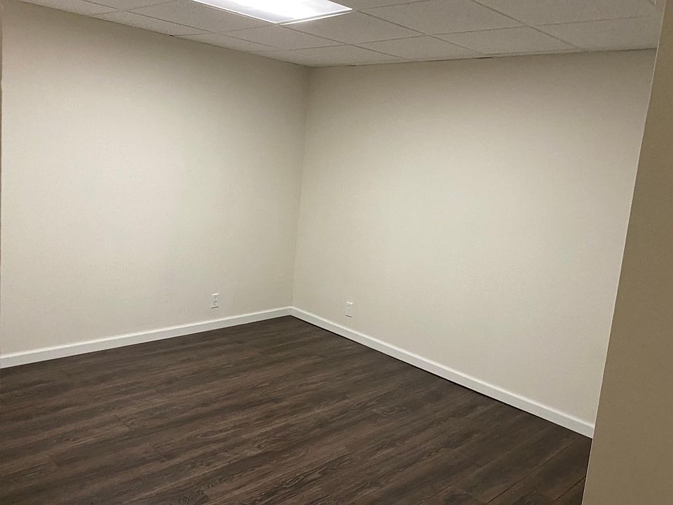 1st image of 1010 Gaston Ave