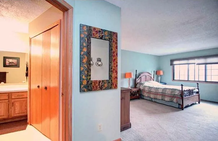 1518 Cottage Dr — Photo 4