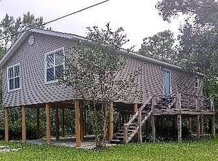 109 Smith St, Pass Christian, MS 39571
