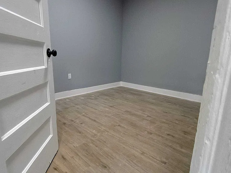 166 Ridgewood Ave — Photo 12