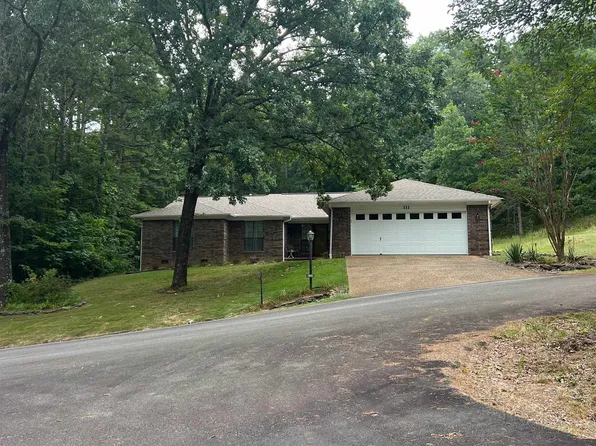 111 Stafford Ct, Fairfield Bay, AR 72088