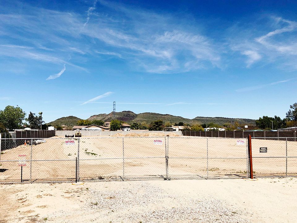 1st image of 4816 W Park View Ln