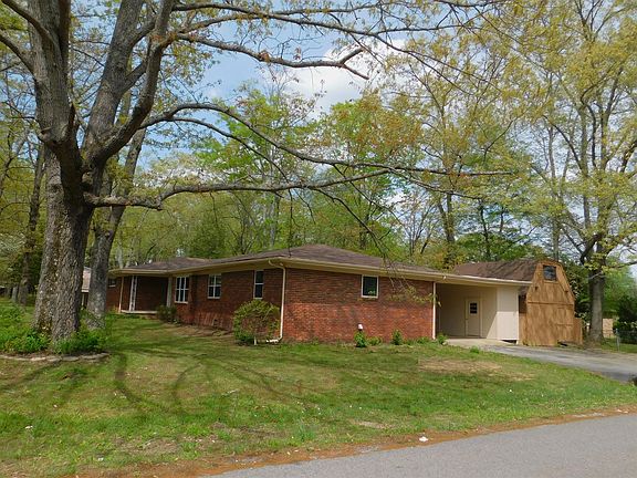 2nd image of 500 Westwood Dr