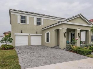 17049 SW 94th Way, Miami, FL 33196