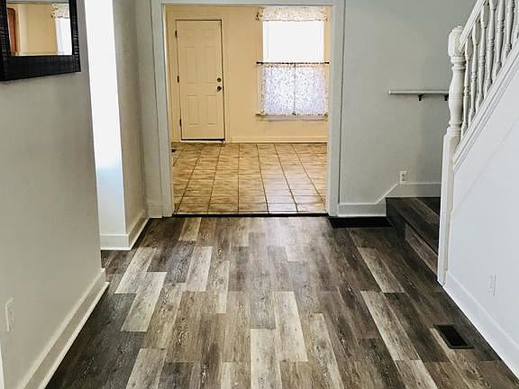 4th image of 2612 Ashland Ave