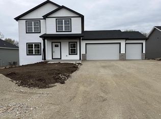 414 Ridge Ct, Orfordville, WI 53576