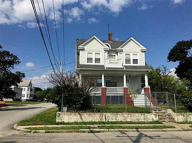 435 Laurel Hill Ave, Cranston, RI 02920 Zillow