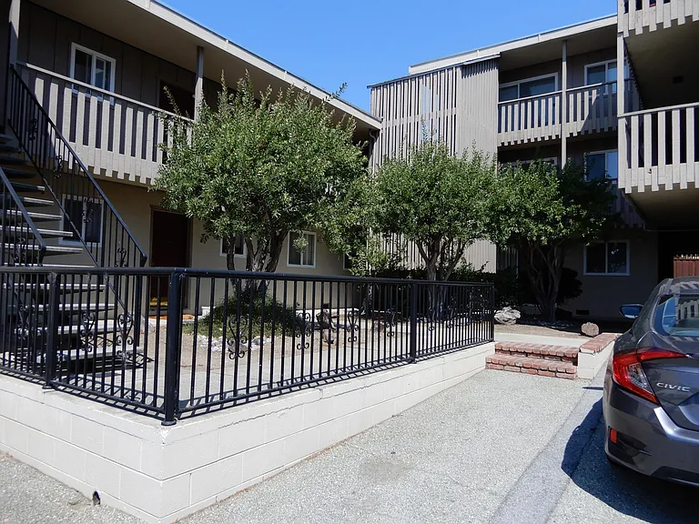 3257 Glendora Dr #M — Photo 18
