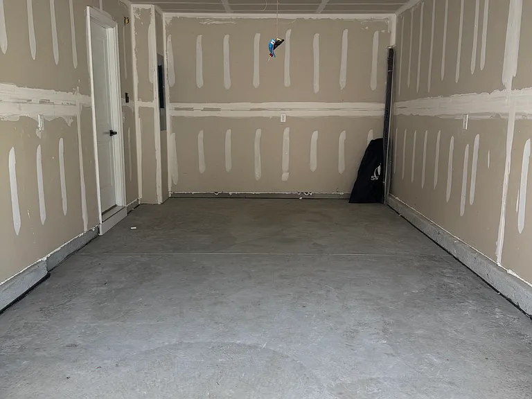 272 Christiana Ln — Photo 19