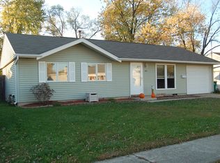 426 Berkshire Ave, Romeoville, IL 60446