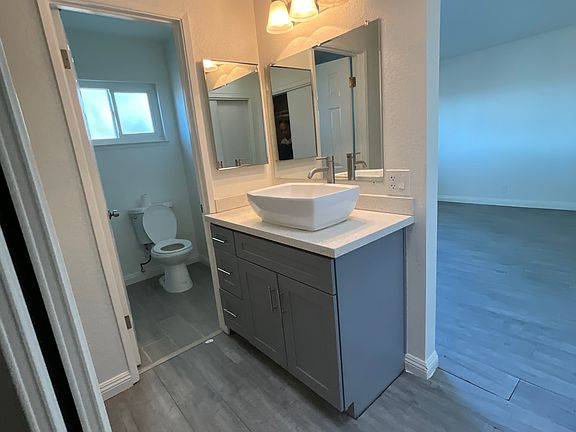 4th image of 25291 Catalina Dr