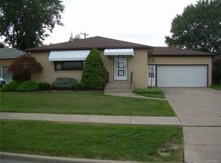 86 Jane Ln, Depew, NY 14043