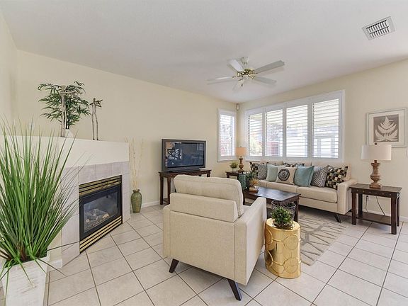 5th image of 364 Hatton Ct