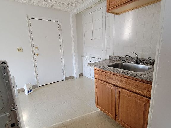 2nd image of 448 Hawley Ave #8190381