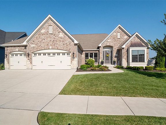 3rd image of 2481 Bright Leaf Ct