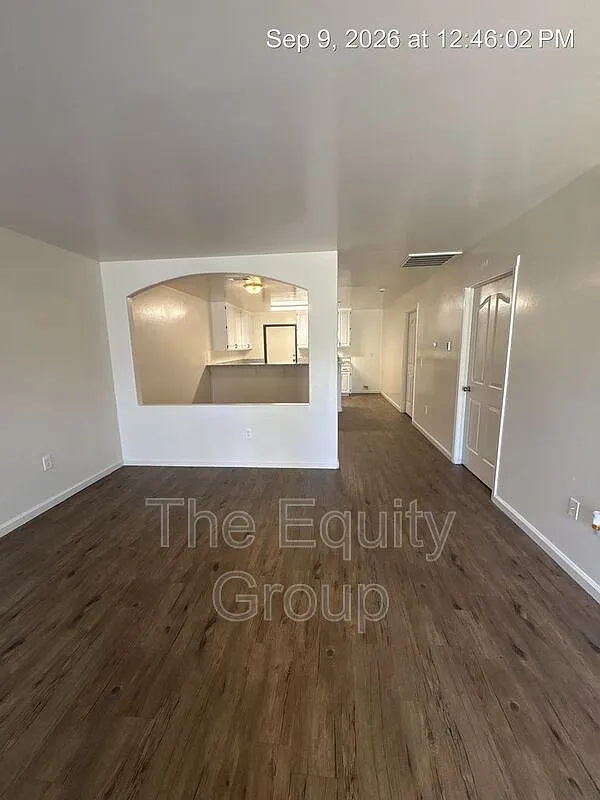 2 bed, 2.0 bath, 995 sqft, $1,550 — Photo 3