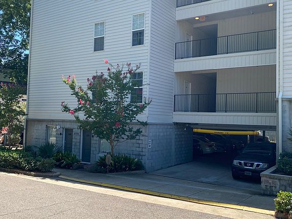 2nd image of 96 Lummus Dr #101