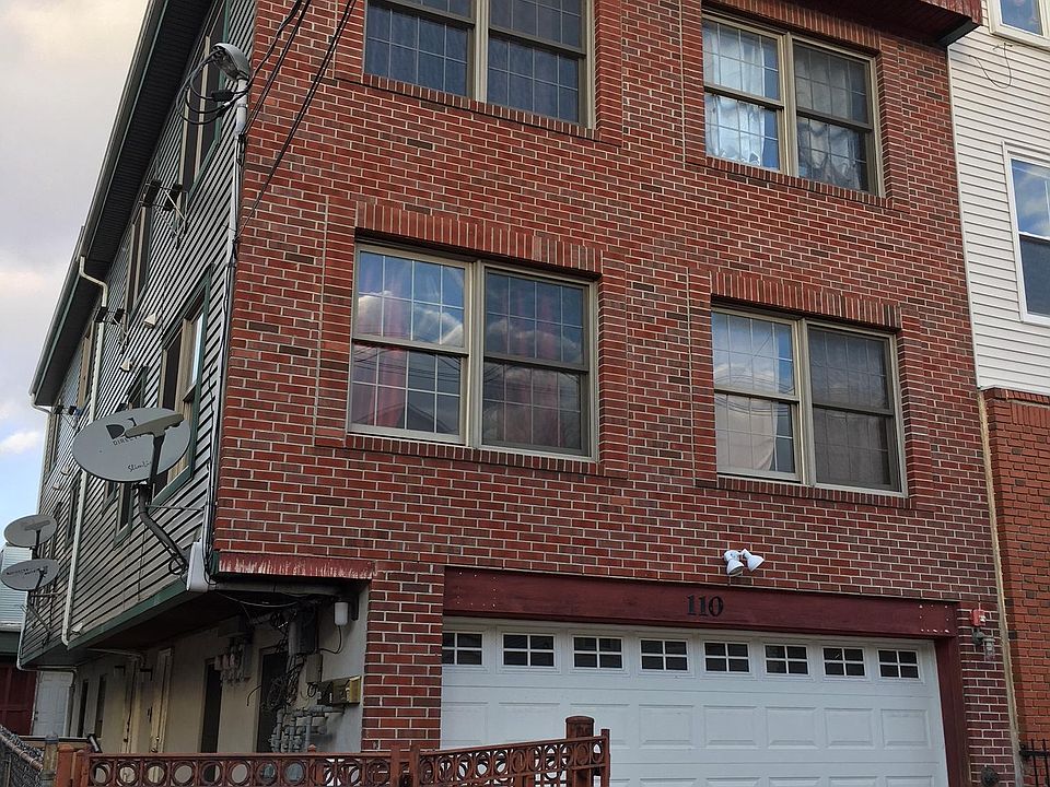 1st image of 110 Thorne St