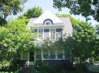 502 Prairie St, St Charles, IL 60174