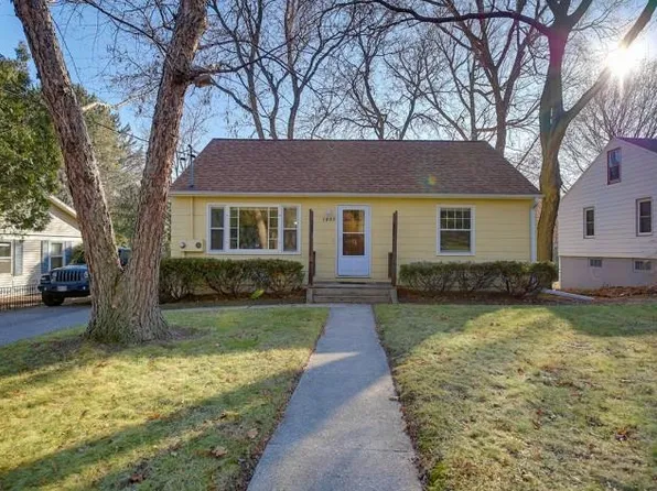 1805 Capital Ave, Madison, WI 53705