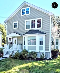 24 Melba Way, Hyde Park, MA, 02136
