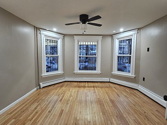 2nd image of 280 Clifton Ave Floor 1