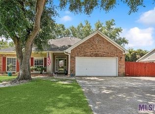 521 Red Bud Ln, Slidell, LA 70460