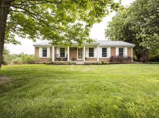 1901 Covey Trace Rd, La Grange, KY 40031