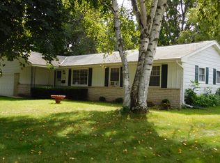 1206 Douglas Ave, Watertown, WI 53098