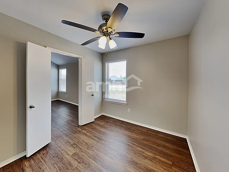 3700 Allison Dr — Photo 15