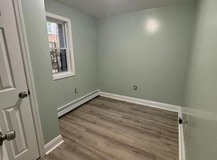 34 Oak St #GF, Yonkers, NY 10701