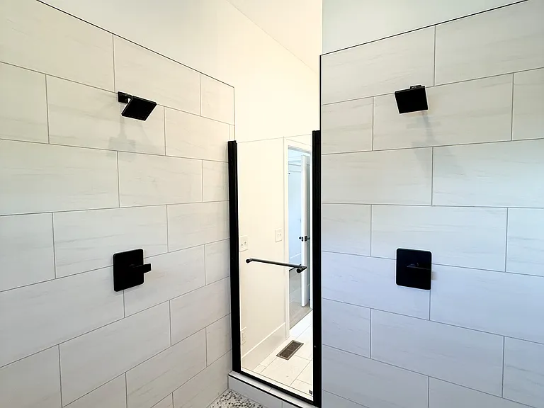 1448 Lexington Ave #A — Photo 24