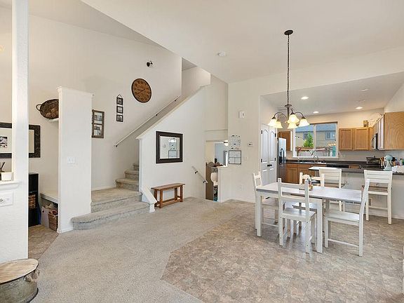 4th image of 779 Dakota Way