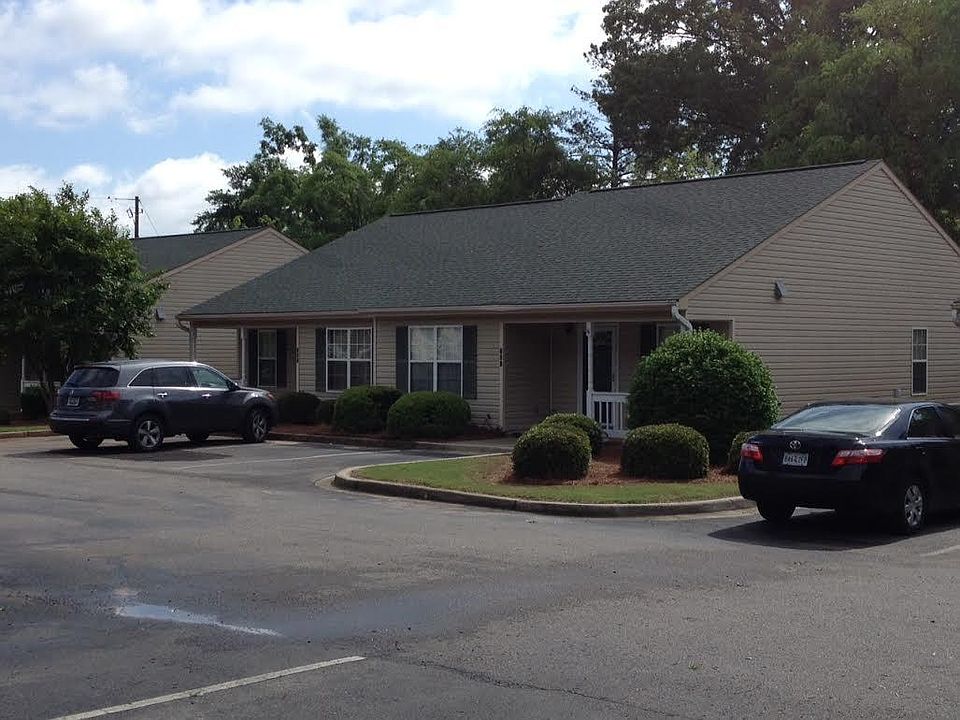 Exterior 101 Kelly Drive