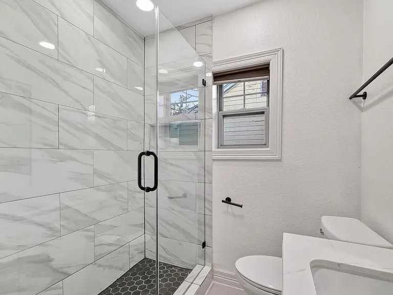 4520 Sharon St — Photo 6