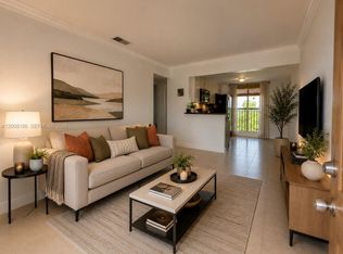 241 S Royal Poinciana Blvd APT 310, Miami Springs, FL 33166