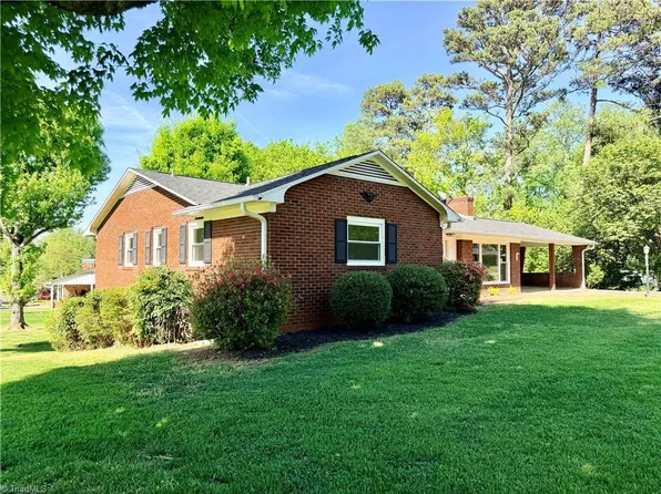 115 Adams Ridge Rd, State Road, NC 28676