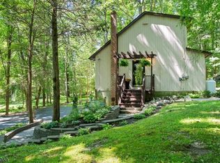 5 Amackassin Rd, Blairstown, NJ 07825