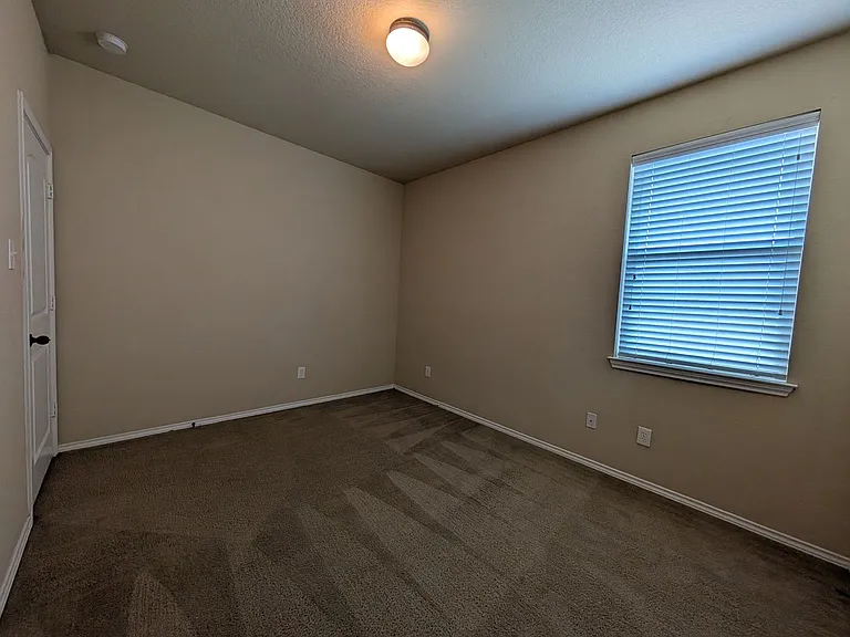 1028 Brown Rock Dr — Photo 28