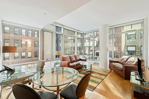 Rented by Keller Williams NYC | media 26