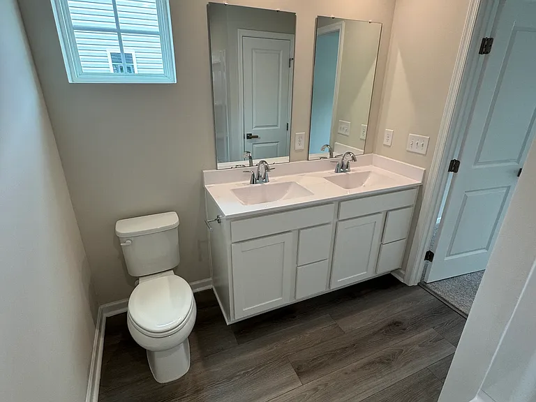 272 Christiana Ln — Photo 10