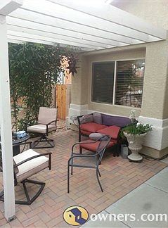 Front porch with arbor vine
