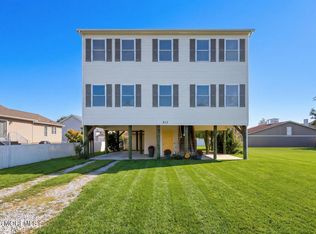 317 E Lakewood Ave, Ocean Gate, NJ 08740