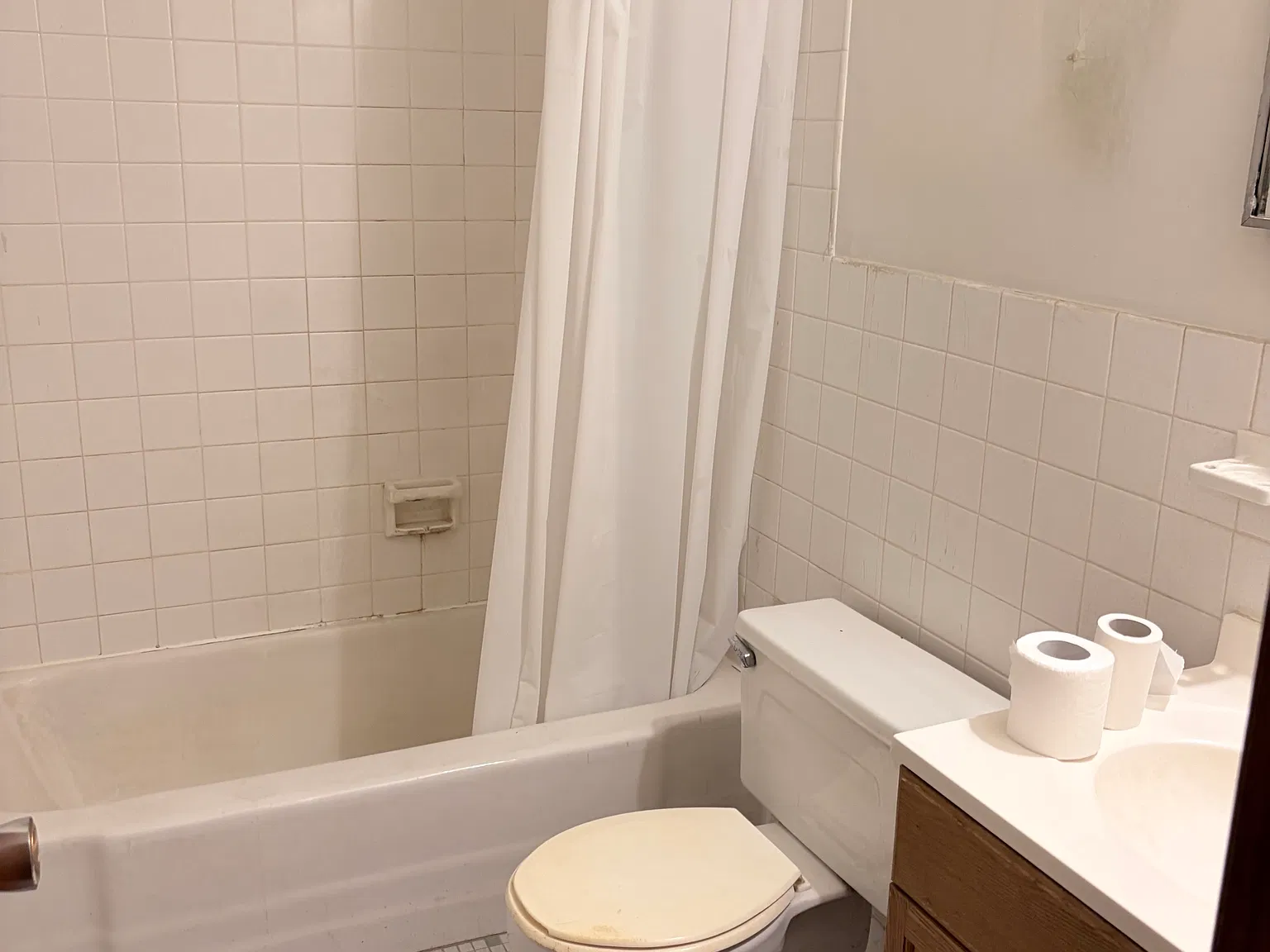 1 bed, 550 sqft, $925 — Photo 4