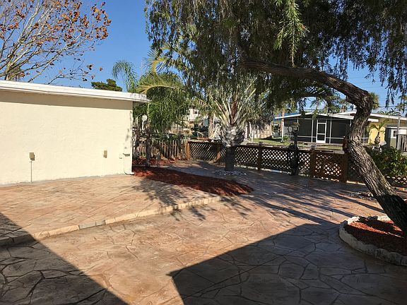 4th image of 13916 Muriel Ave