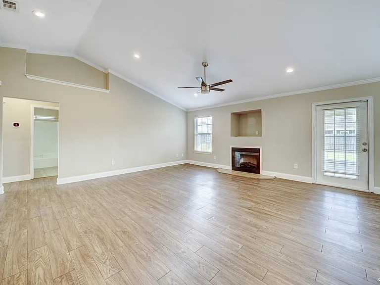 5419 Blue Dog Rd — Photo 6