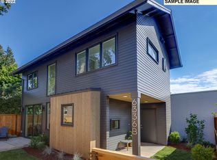 5160 NE 18th Ave #B, Portland, OR 97211