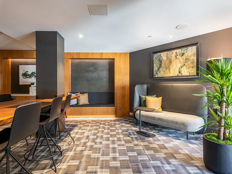 MV Apartments — Photo 22